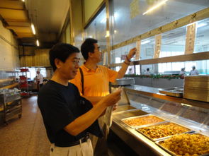 餐飲管理部用心做好迎新服務(wù)工作，傳遞校園第一份溫暖